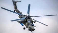 Si Pemburu Malam, Helikopter...