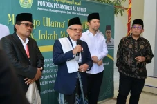 Dukung Wacana Haji Cukup...