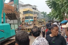 Ada Penggusuran, Hindari...