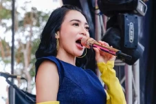 Wika Salim Di-bully...