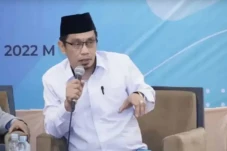 Besok Jumat, Rektor...