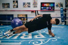 Shane Mosley Dukung...