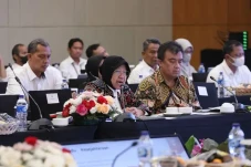 Tantangan Sosial Makin...