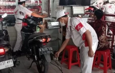 4 Tips Lolos Uji Emisi...