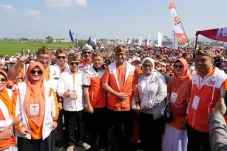 Hadiri Jalan Sehat PKS...