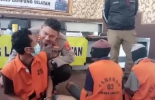 3 Pencuri Spesialis...