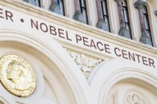 Yayasan Nobel Tidak...
