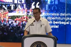 Bali Terapkan Pungutan...