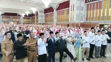 3.500 Kaum Dhuafa di...