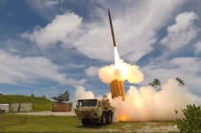 7 Fakta Rudal THAAD...