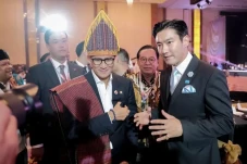 Begini Cara Sandiaga...