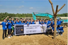 Terdiri dari Banyak...