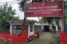 8 Negara dengan Bahasa...