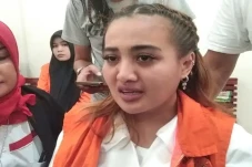 Lecehkan Agama saat...