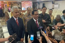 Sertijab Gubernur Jateng,...