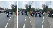 Tips Touring Motor Bareng...
