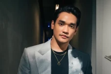 Daftar Penyanyi yang...