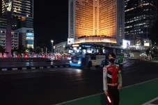 Jalan Sudirman Ditutup,...