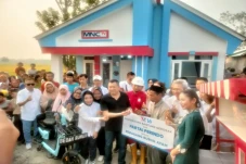 HT Berikan Gerobak dan...