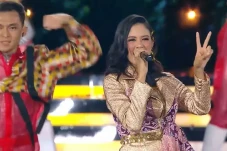 Kejutan! Aurelie Moeremans...