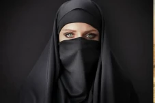 Cadar Hanyalah Salah...