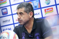 7 Laga Tanpa Kemenangan,...