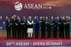 Pimpin KTT ke-20 ASEAN,...