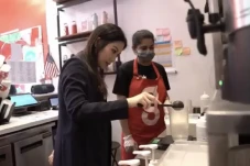 Kunjungi Usaha Kuliner...