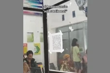 Viral Video Nenek Gegerkan...