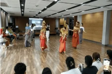 FBS UNJ Kenalkan Tari...