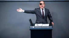 Kanselir Olaf Scholz:...