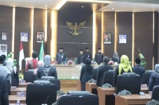 Paripurna Perubahan...