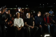 Ganjar Pranowo Nonton...
