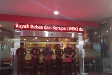 Kejagung Tetapkan 3...