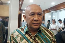 Menteri Teten Ingin...