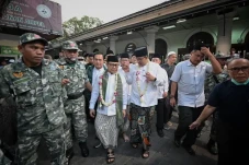 Besok, PKS Tentukan...