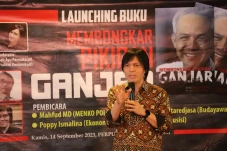 Bongkar Pemikiran Ganjar,...