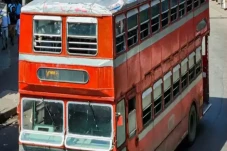 Selamat Tinggal Bus...