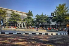 Daftar Sekolah Kedinasan...
