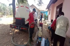 PMI Depok Distribusikan...