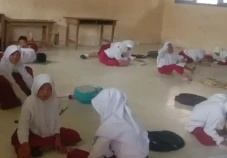 Miris! Siswa SD Negeri...