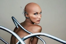 Heboh Bella Hadid Pangkas...