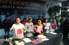 Jual Bayi via Media...