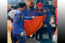 Mengenaskan, Seorang...