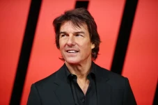 7 Artis Hollywood yang...