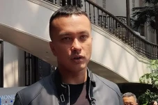 Nicholas Saputra Suka...