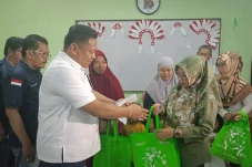 Warga Apresiasi Bantuan...