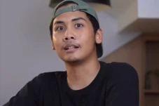 Bintang Emon Kritik...