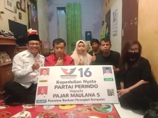 Serahkan Bantuan Komputer,...