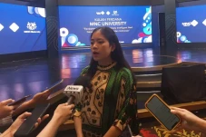 Jessica Tanoesoedibjo...